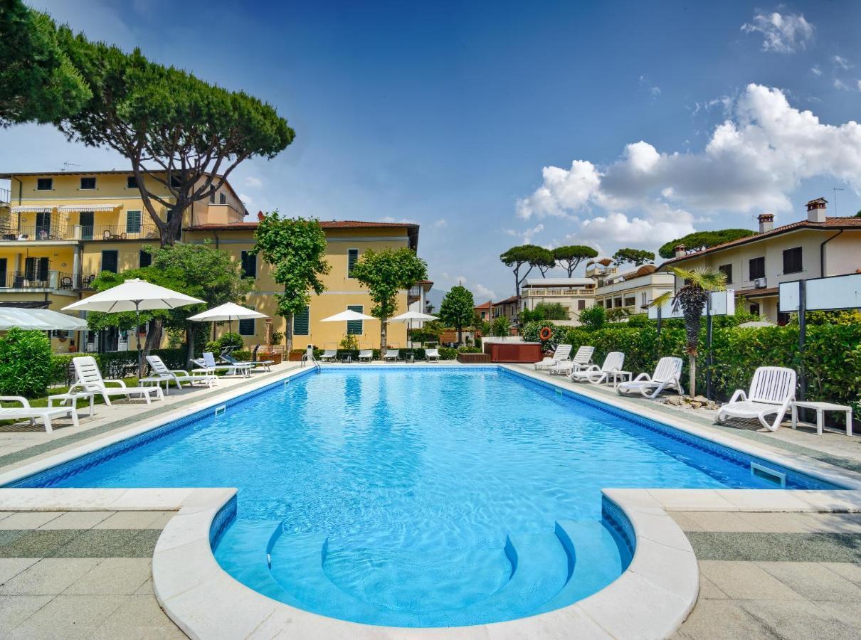 Hotel Apuana Marina di Pietrasanta Eksteriør bilde
