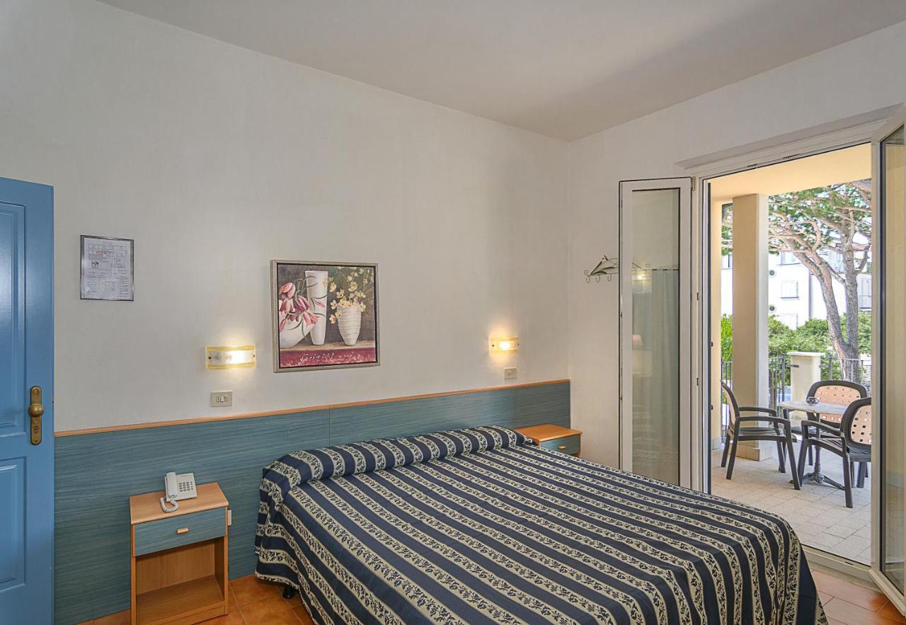 Hotel Apuana Marina di Pietrasanta Eksteriør bilde