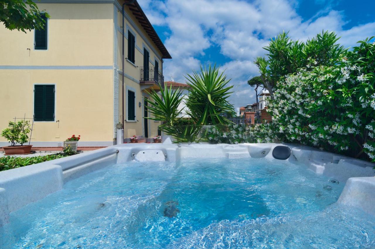Hotel Apuana Marina di Pietrasanta Eksteriør bilde