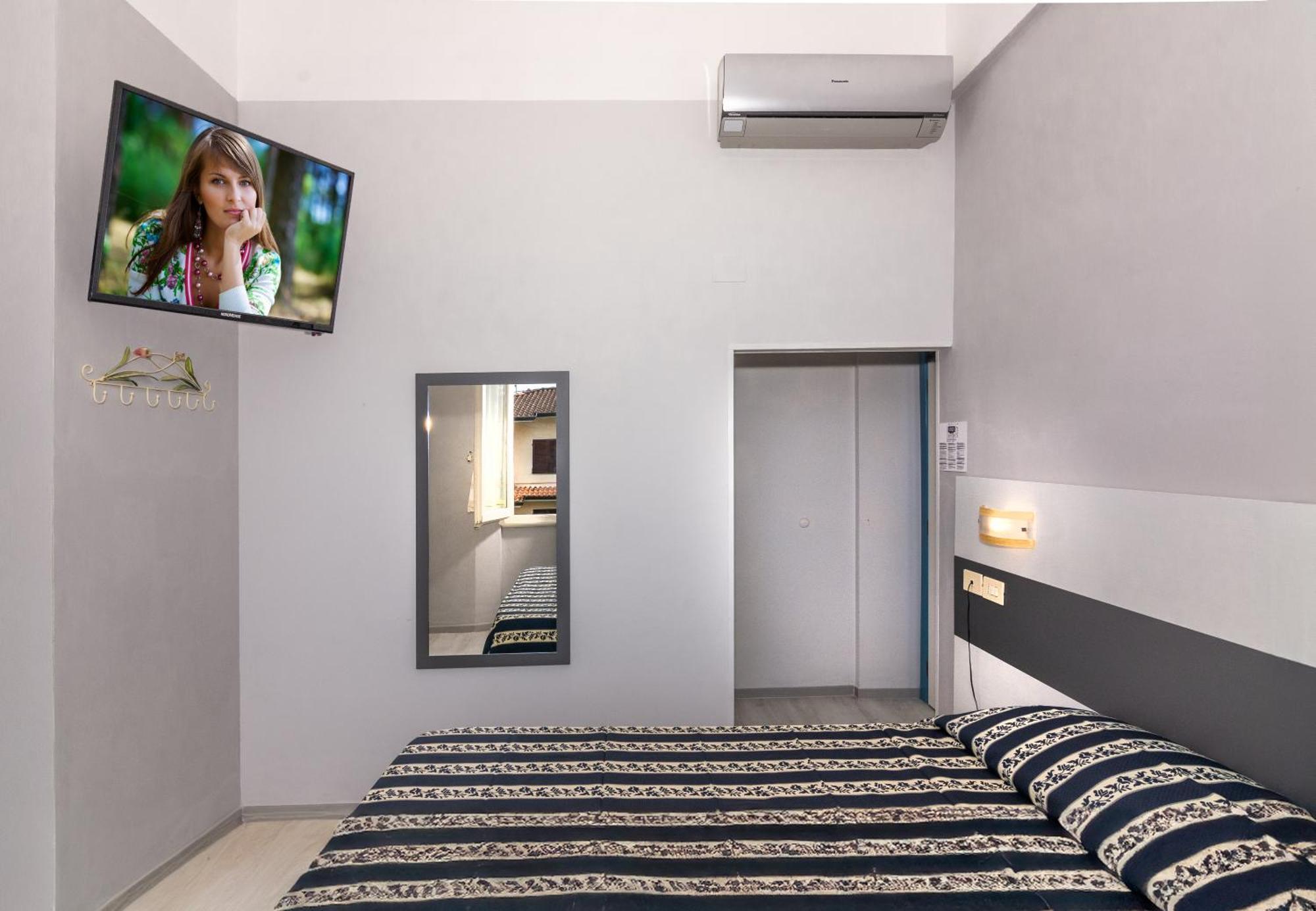 Hotel Apuana Marina di Pietrasanta Eksteriør bilde