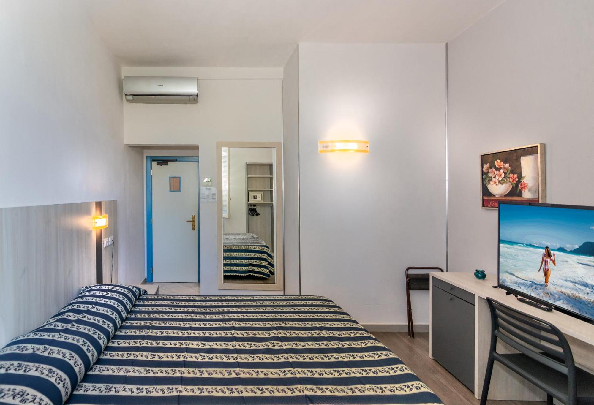 Hotel Apuana Marina di Pietrasanta Eksteriør bilde